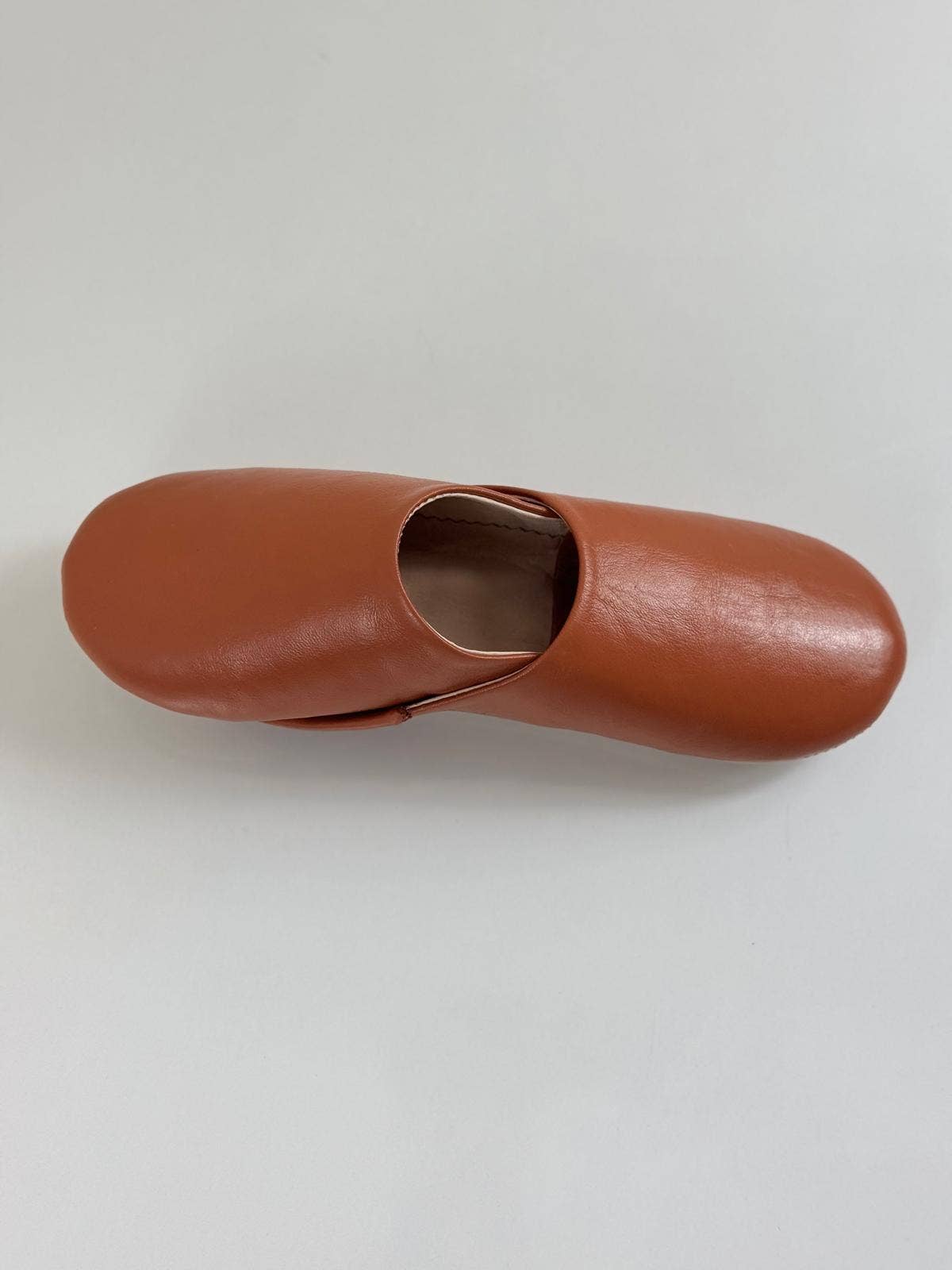 Handmade Moroccan Leather Babouche Slippers | Tan